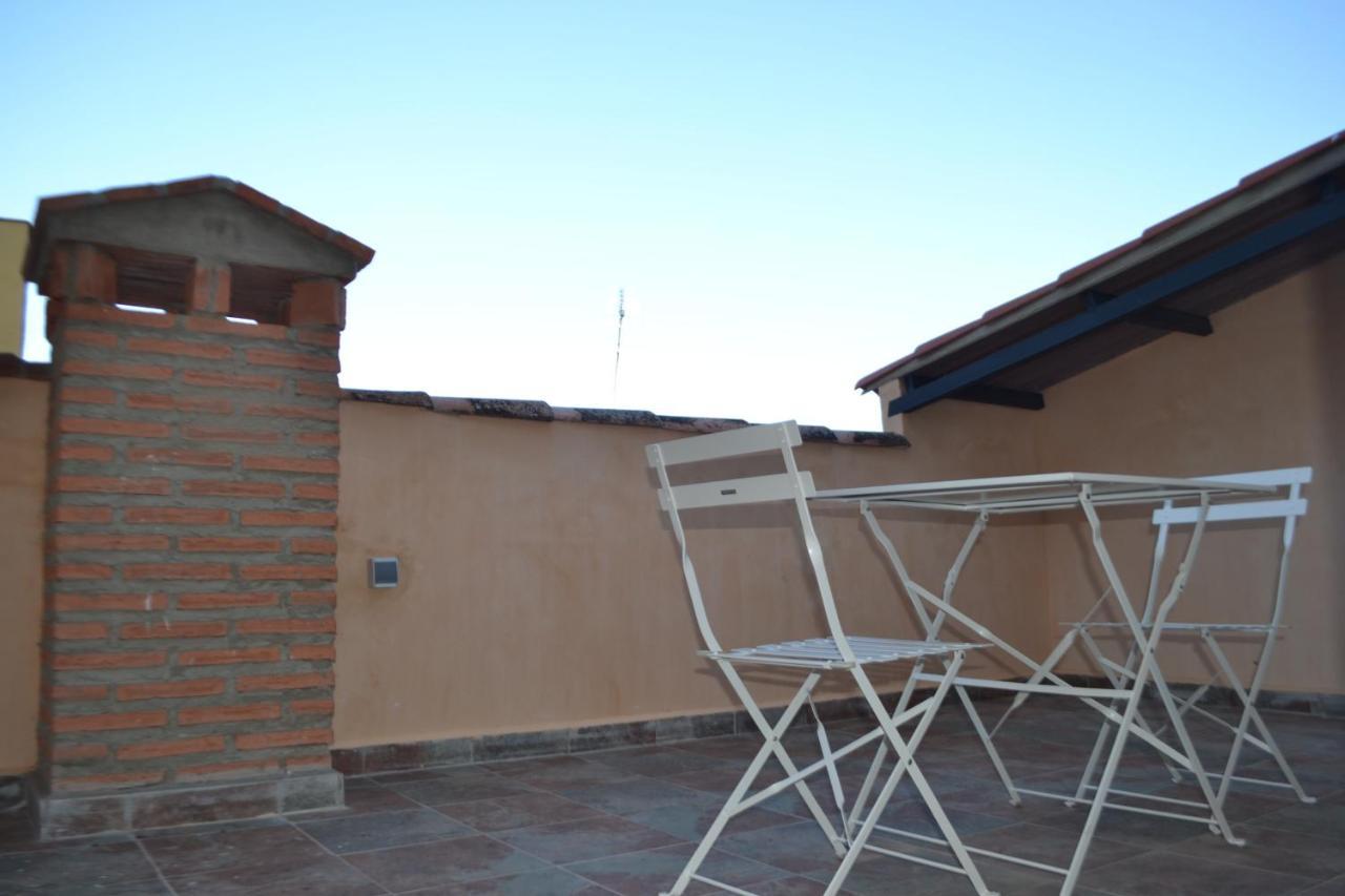 Caleros 8 Apartamento - Apartamentos De La Parte Antigua De Caces Εξωτερικό φωτογραφία